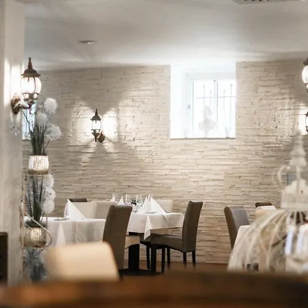 Schloss Breitenfeld Hotel&tagung 4*