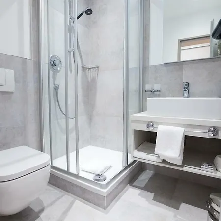 Schloss Breitenfeld Hotel&tagung 4*