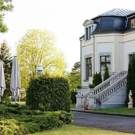 Schloss Breitenfeld Hotel&tagung