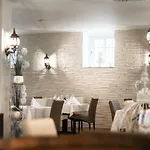 Schloss Breitenfeld Hotel&tagung 4*