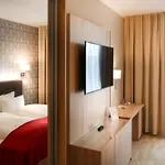 Schloss Breitenfeld & Tagung Szálloda