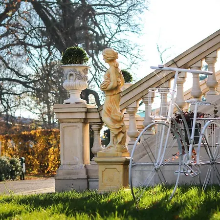 Schloss Breitenfeld & Tagung 4* Leipzig