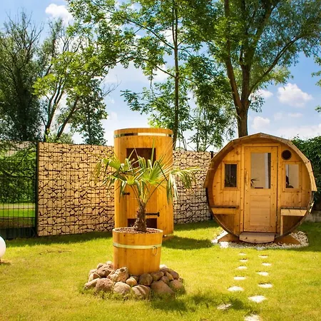 Schloss Breitenfeld & Tagung 4*