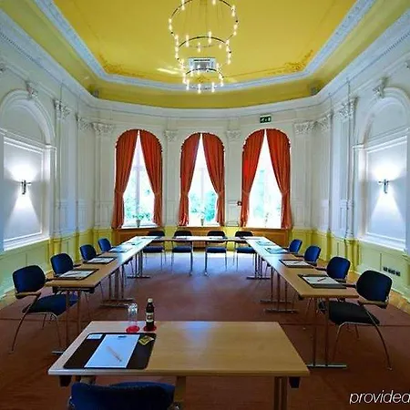 Schloss Breitenfeld & Tagung 4* Лейпциг
