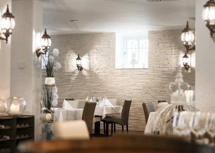 Schloss Breitenfeld & Tagung 4*