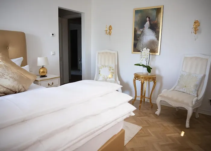 Schloss Breitenfeld & Tagung 4*