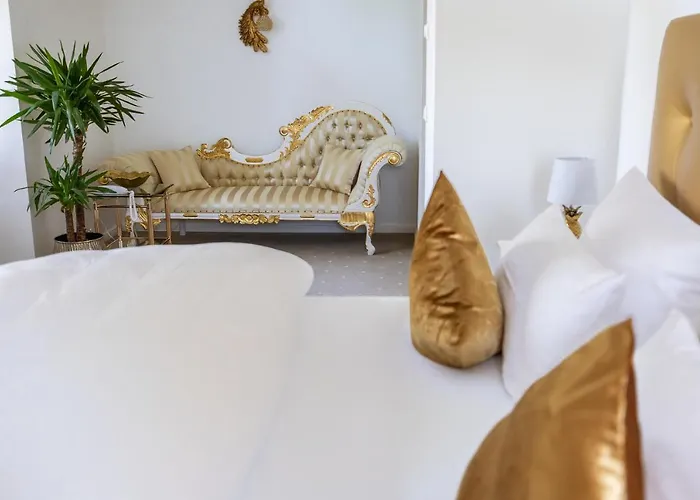 Hotel Schloss Breitenfeld & Tagung 4*