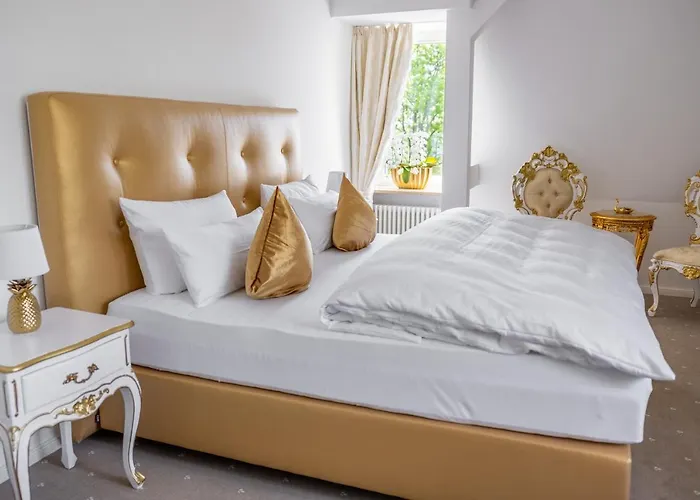 Schloss Breitenfeld & Tagung 4*