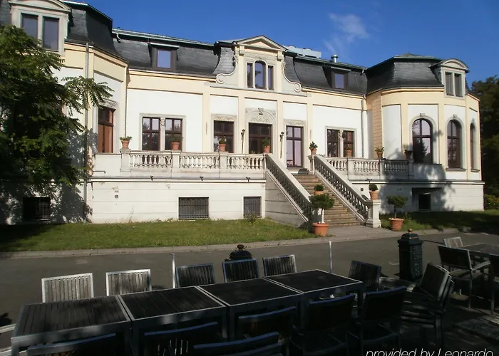 Schloss Breitenfeld & Tagung 4*